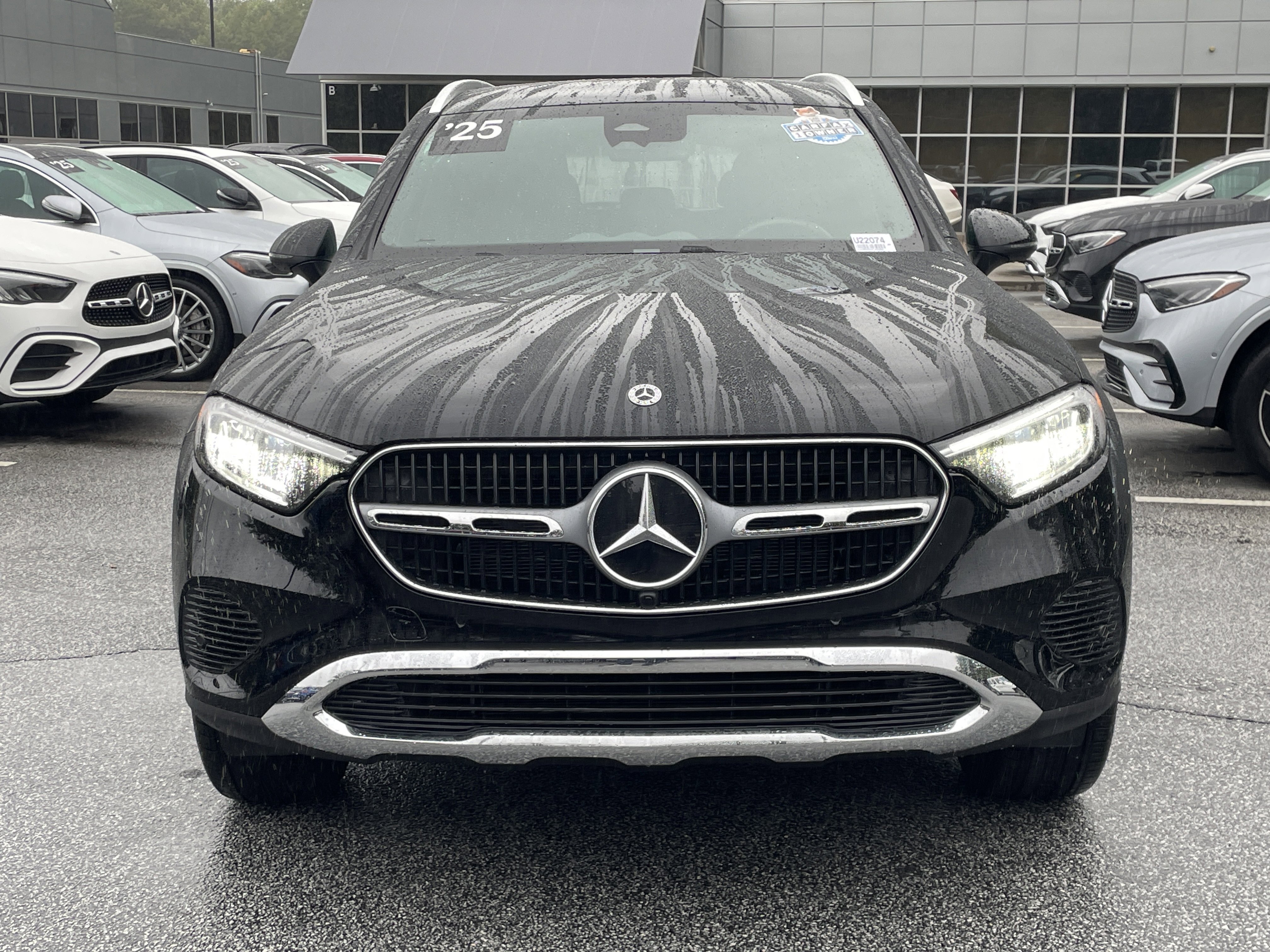 2025 Mercedes-Benz GLC 300 4MATIC