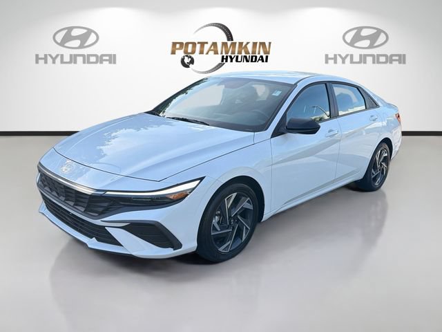 Certified 2025 Hyundai Elantra Sport
