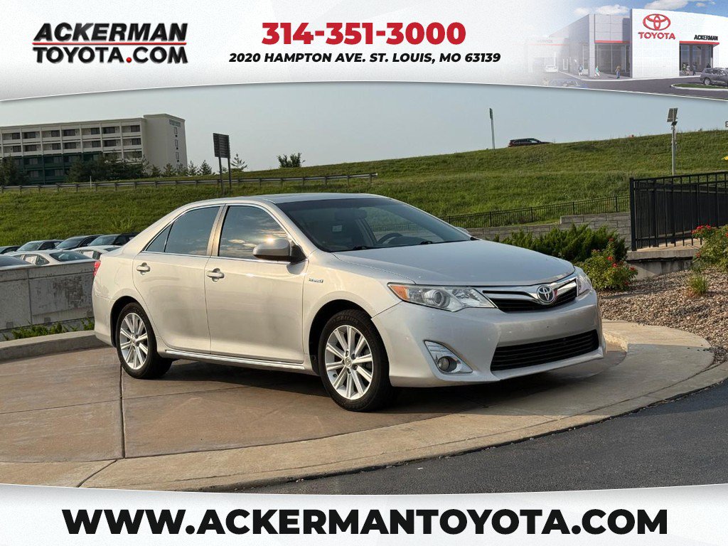 Used 2014 Toyota Camry XLE w/ Leather Package