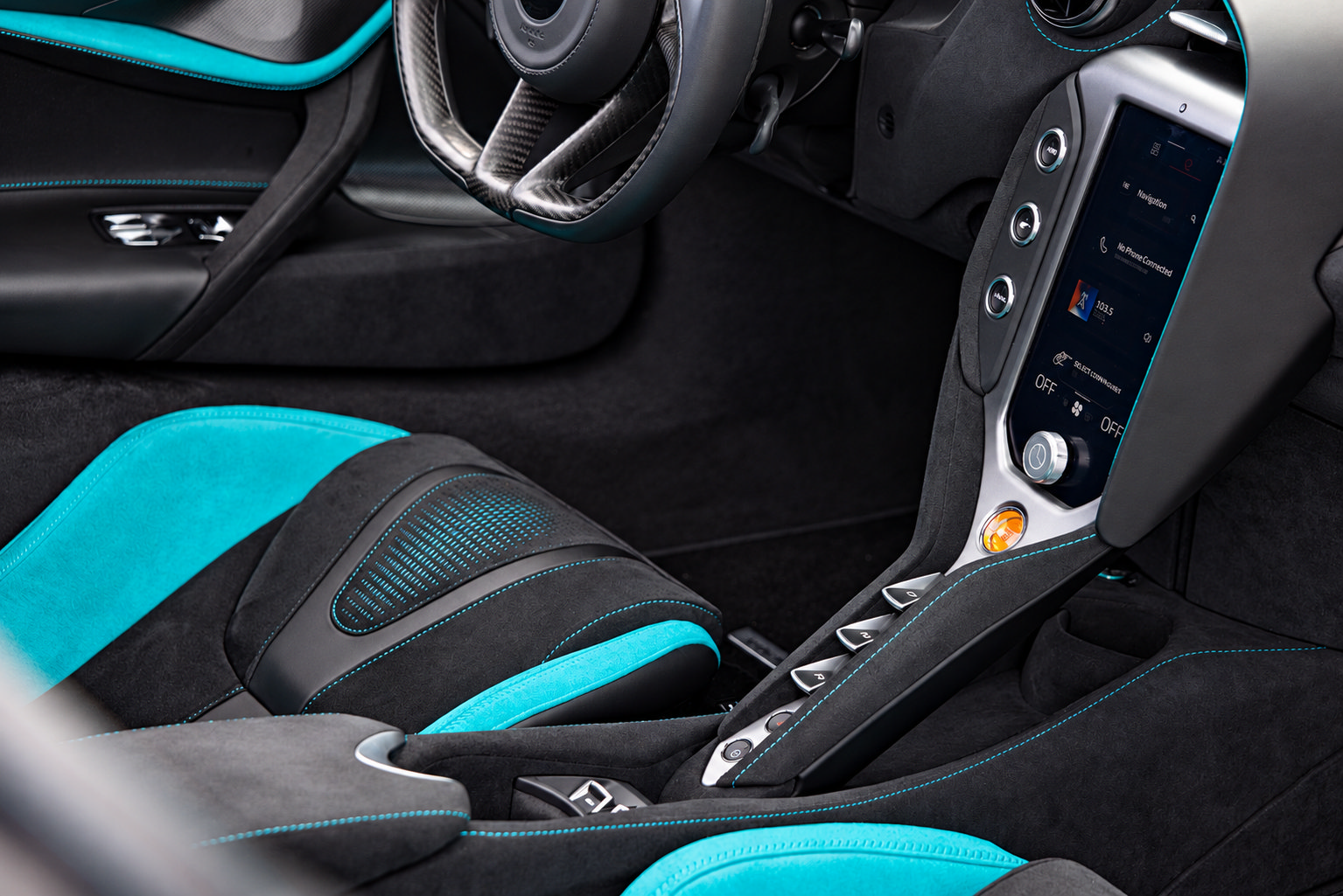 Used 2027 McLaren 750S Spider photo 34