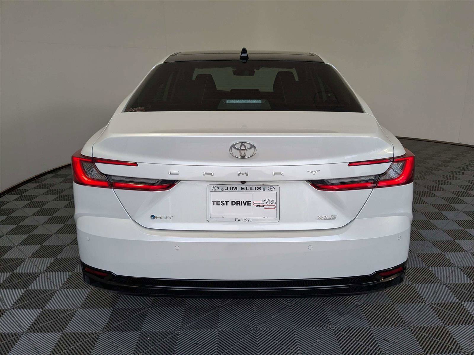 2025 Toyota Camry XLE