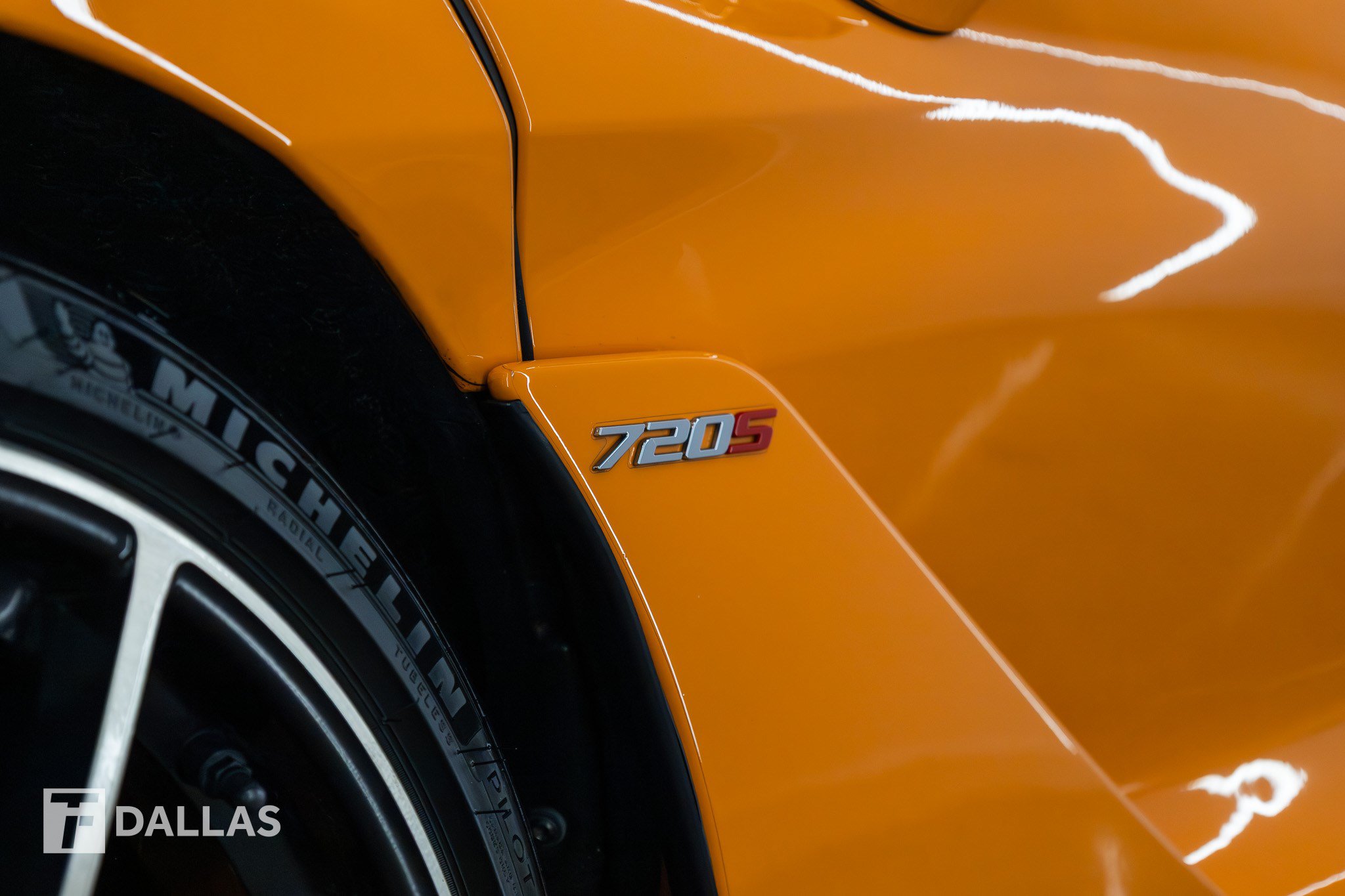 Used 2019 McLaren 720S Performance photo 20