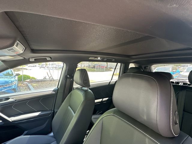 2023 Volkswagen Tiguan SE R-Line