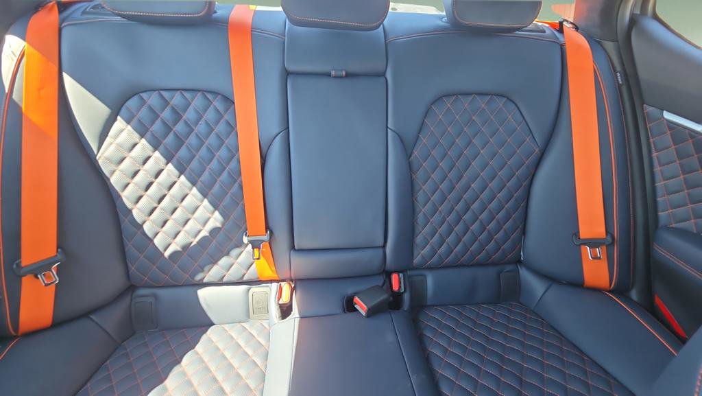 2026 Genesis G70 3.3T Prestige