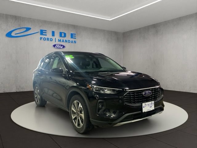 Used 2025 Ford Escape Platinum