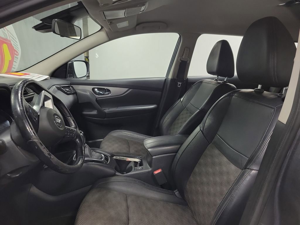 2020 Nissan Rogue Sport SV