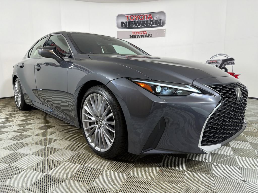 2024 Lexus IS 300