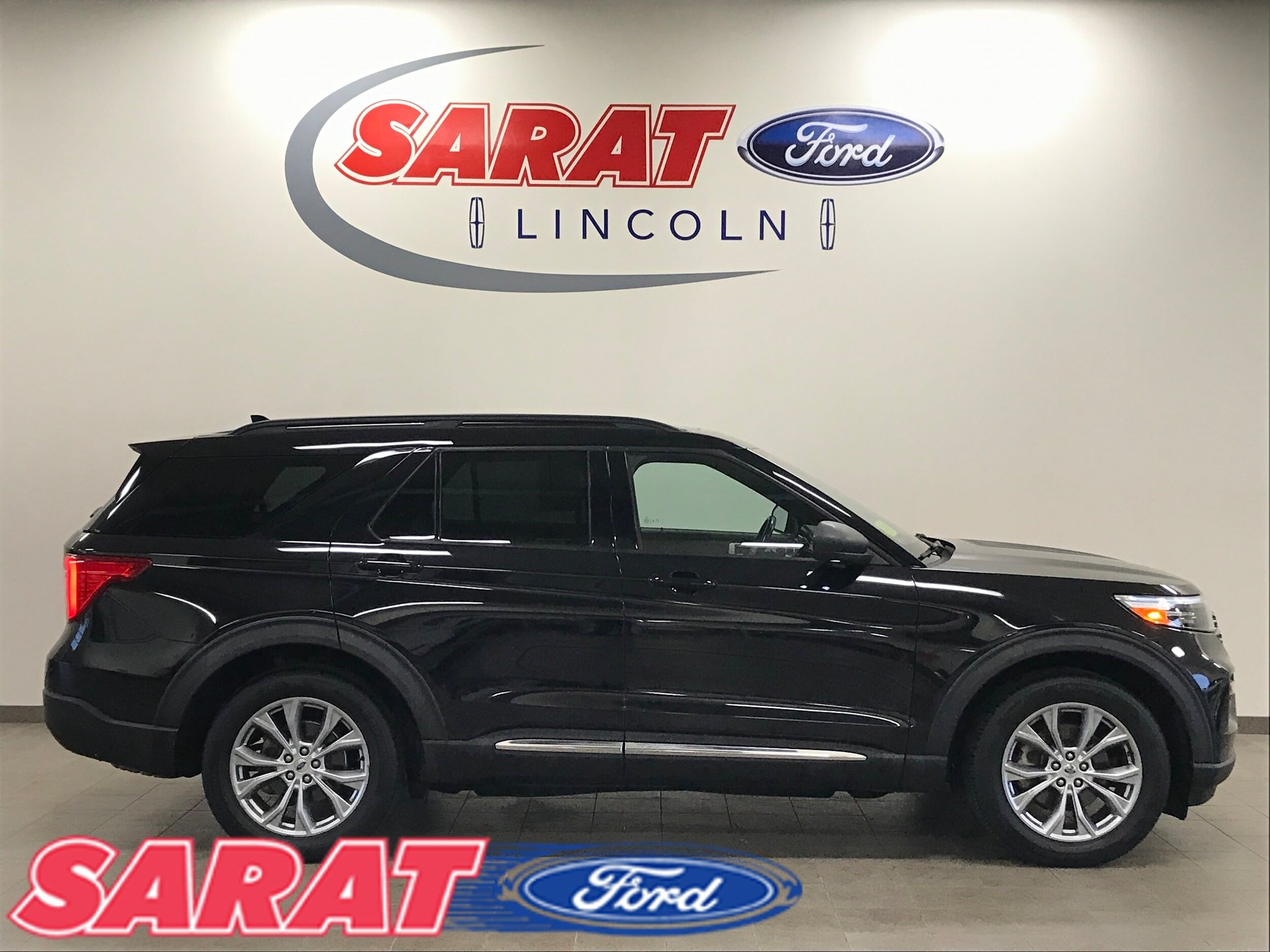 Certified 2020 Ford Explorer XLT w/ Equipment Group 202A