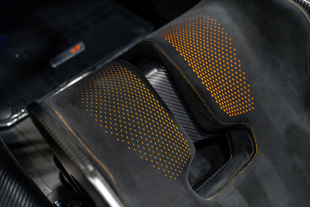 Used 2022 McLaren 765LT photo 10