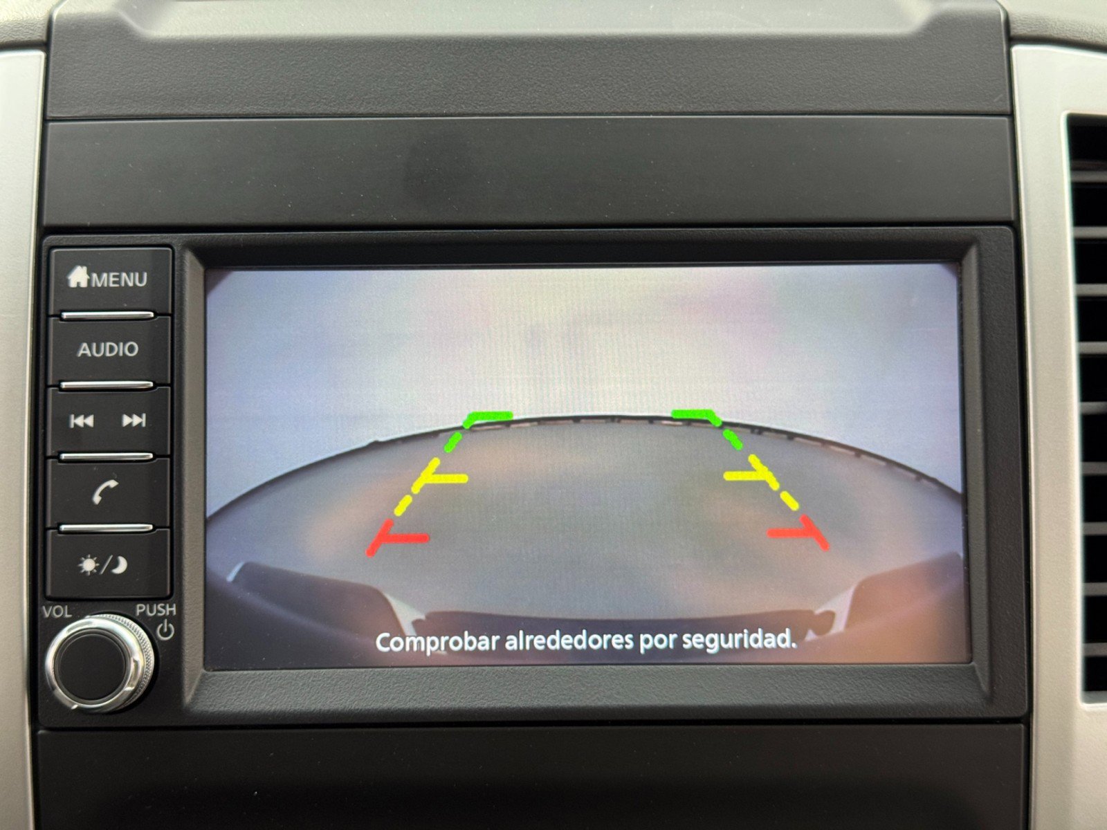 2021 Nissan Frontier SV