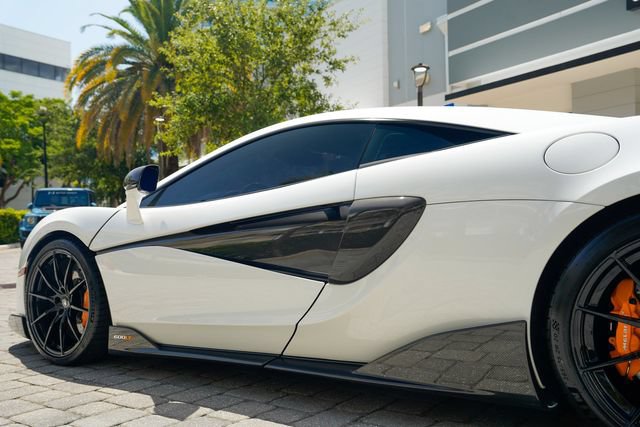 Used 2019 McLaren 600LT photo 18