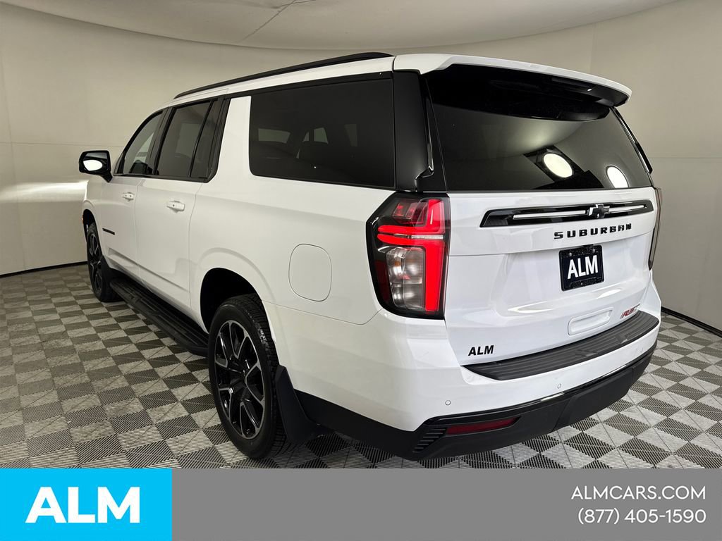 2024 Chevrolet Suburban RST