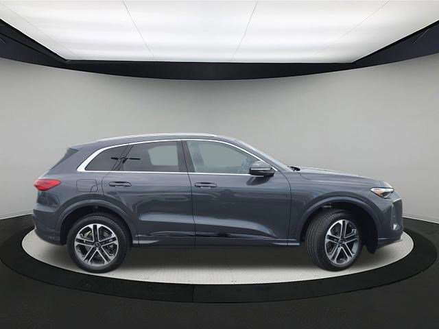 2025 Audi Q5 Premium