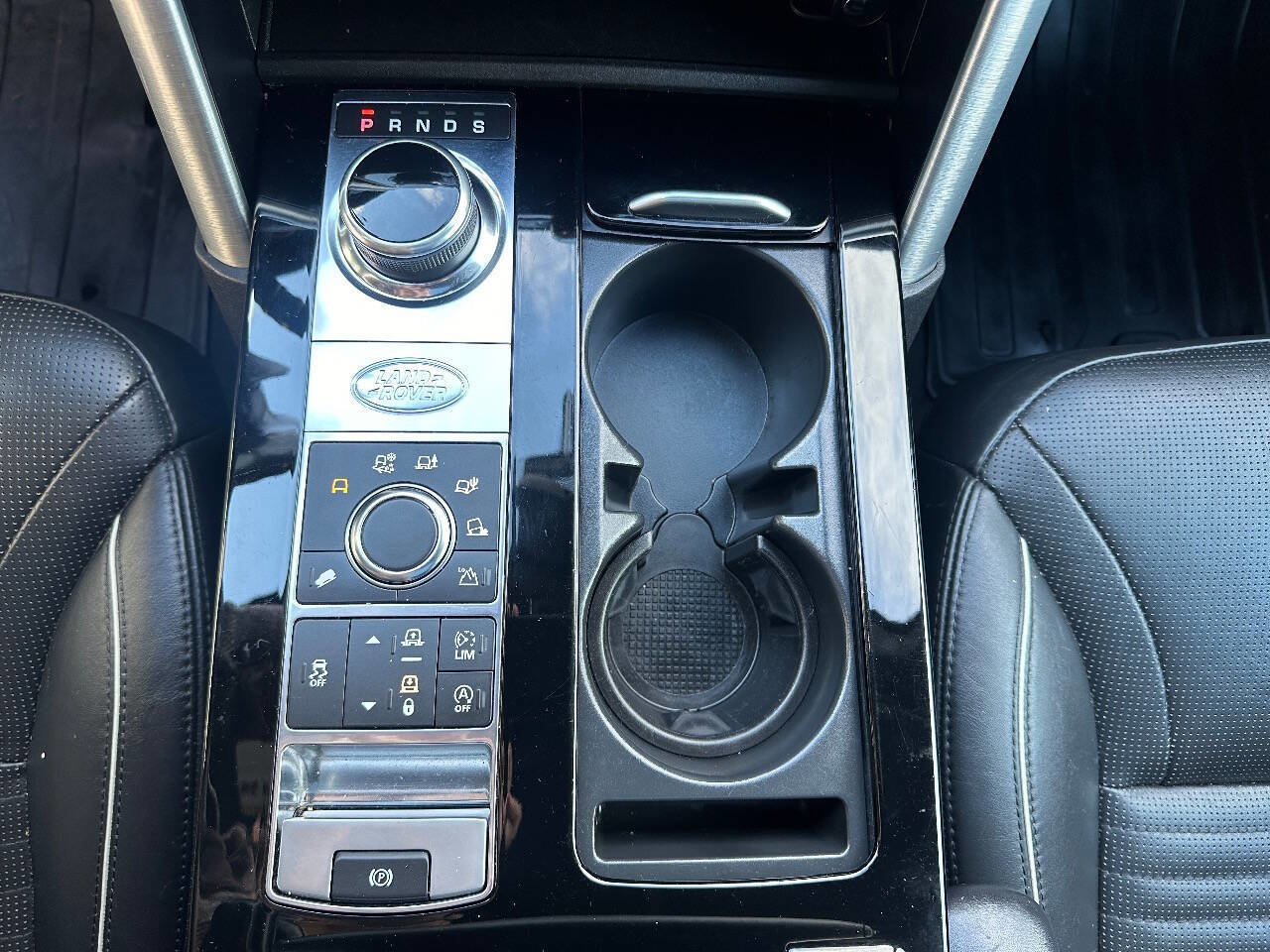 2017 Land Rover Discovery HSE Luxury