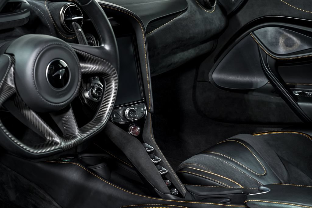Used 2020 McLaren 720S Performance photo 20