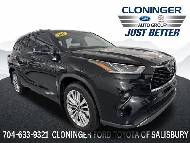 Used 2025 Toyota Highlander Platinum