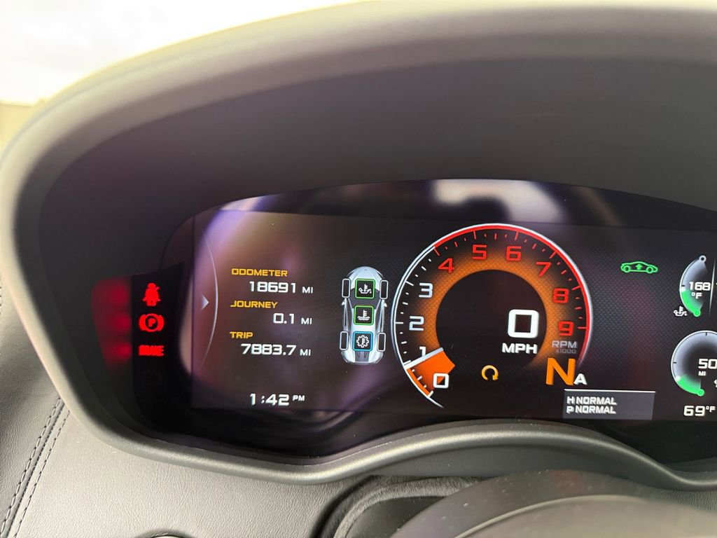 Used 2019 McLaren 600LT photo 18