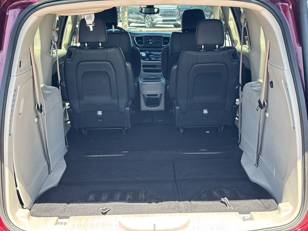 2019 Chrysler Pacifica Touring-L