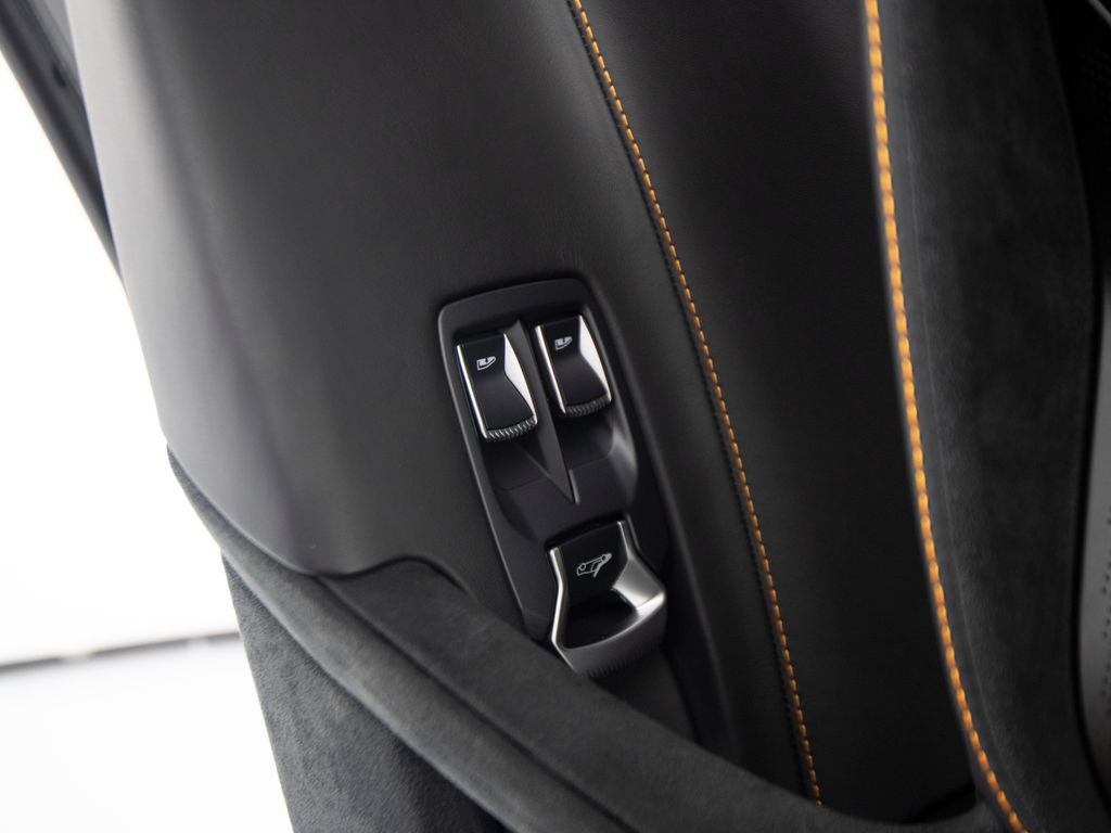 Used 2024 McLaren 750S Spider photo 14