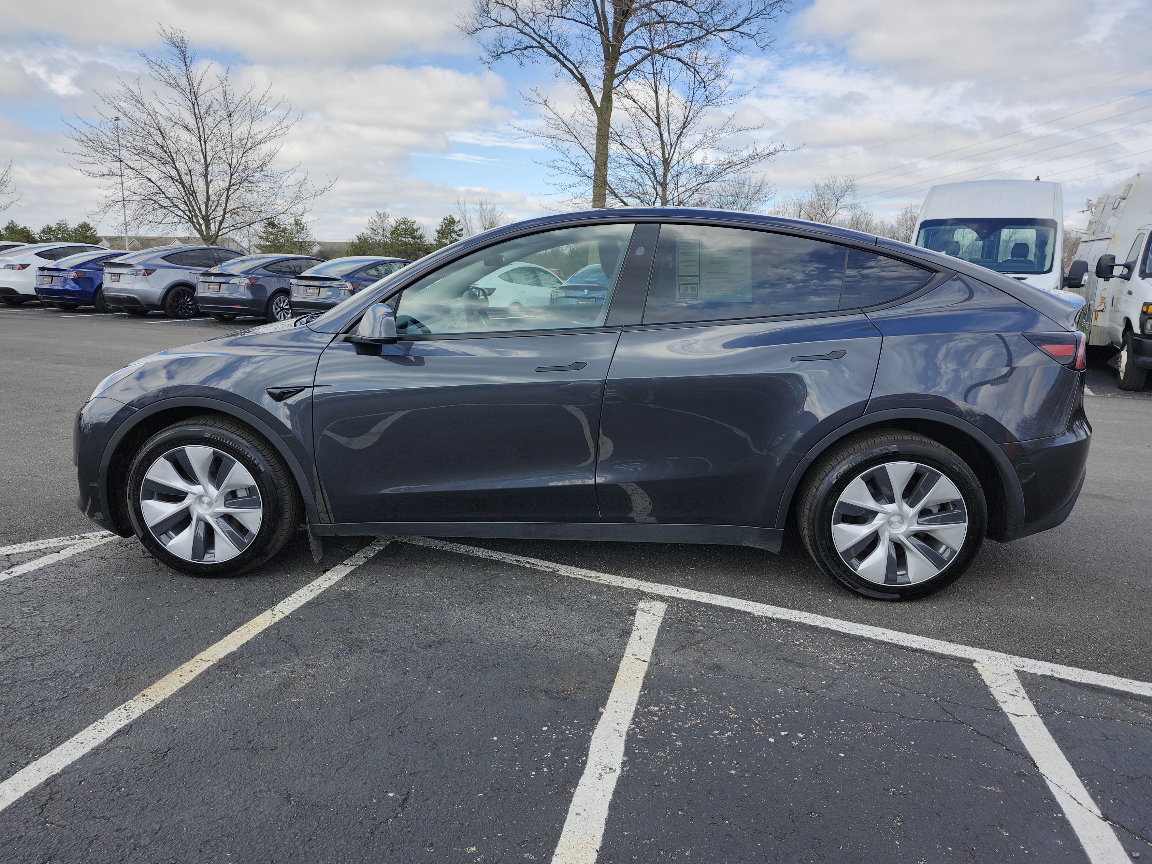 2024 Tesla Model Y Long Range