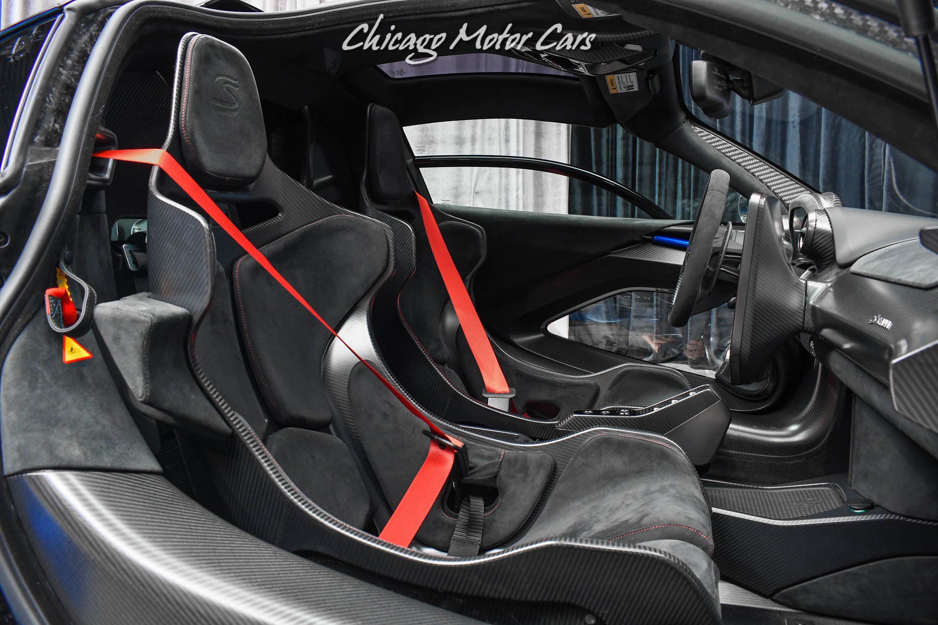 Used 2019 McLaren Senna Coupe ULTRA RARE Only 1685 Mil photo 23