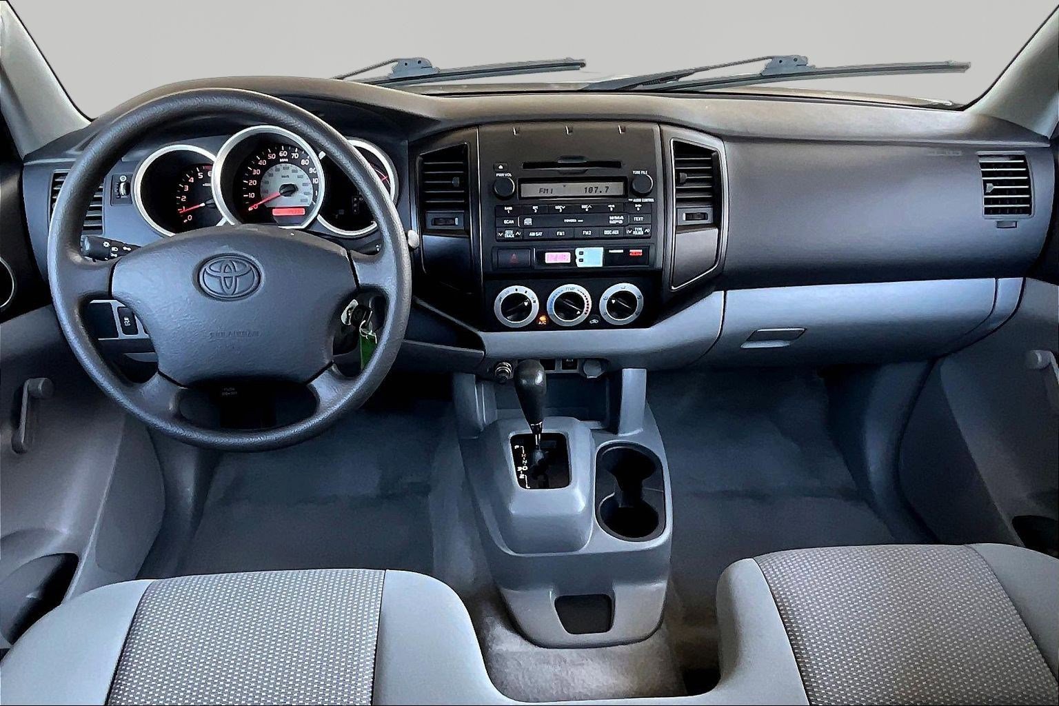 2010 Toyota Tacoma 2WD Regular Cab