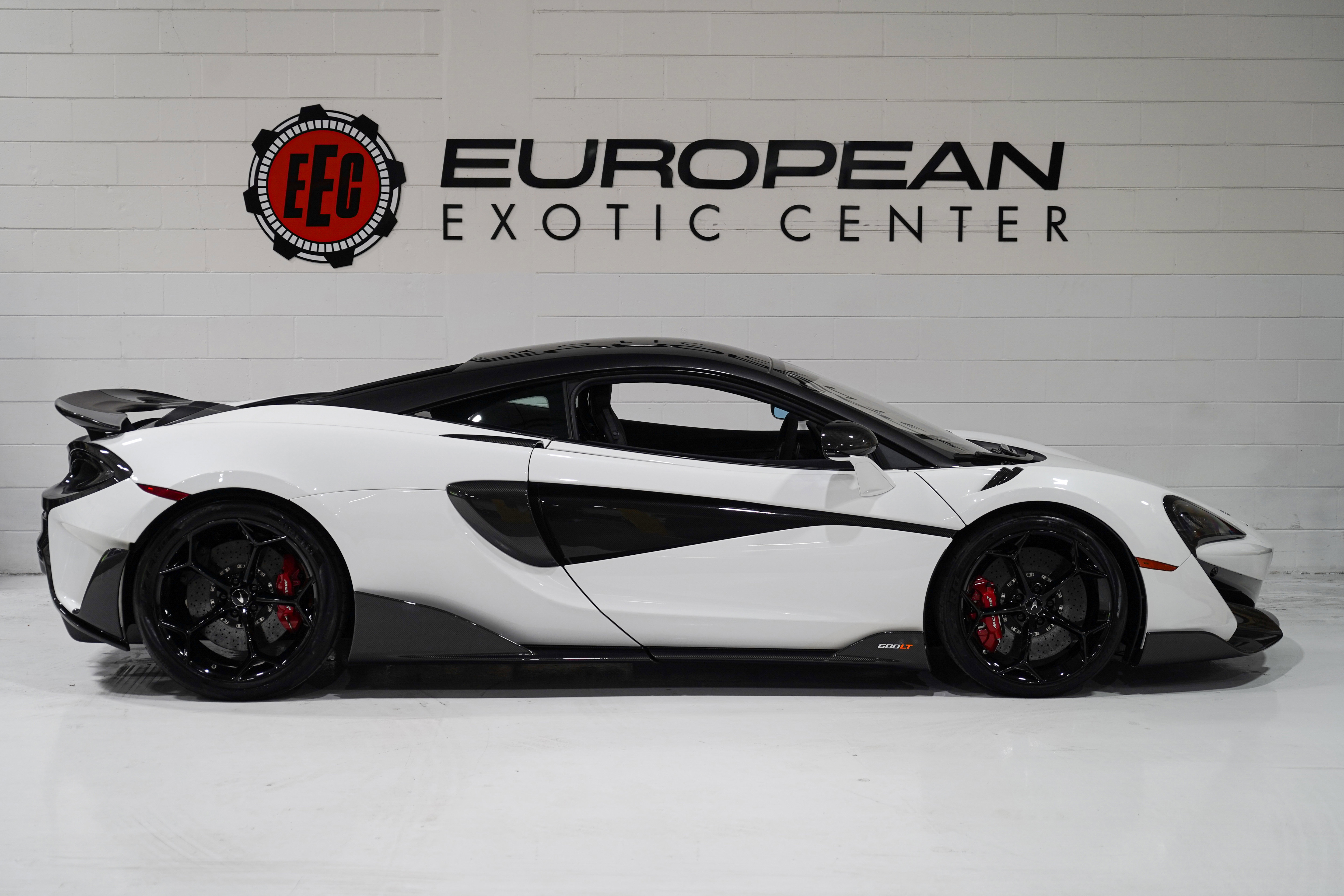 Used 2019 McLaren 600LT photo 6