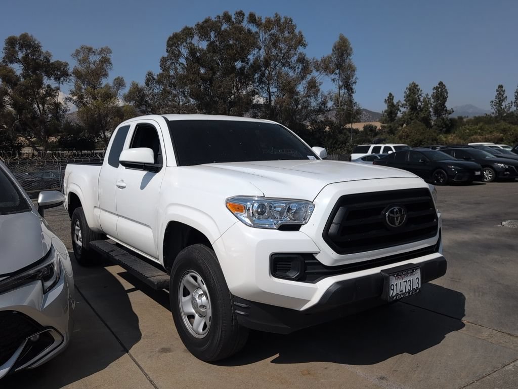 Certified 2022 Toyota Tacoma SR w/ SR Convenience Package