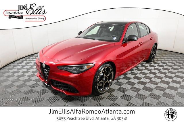 2025 Alfa Romeo Giulia
