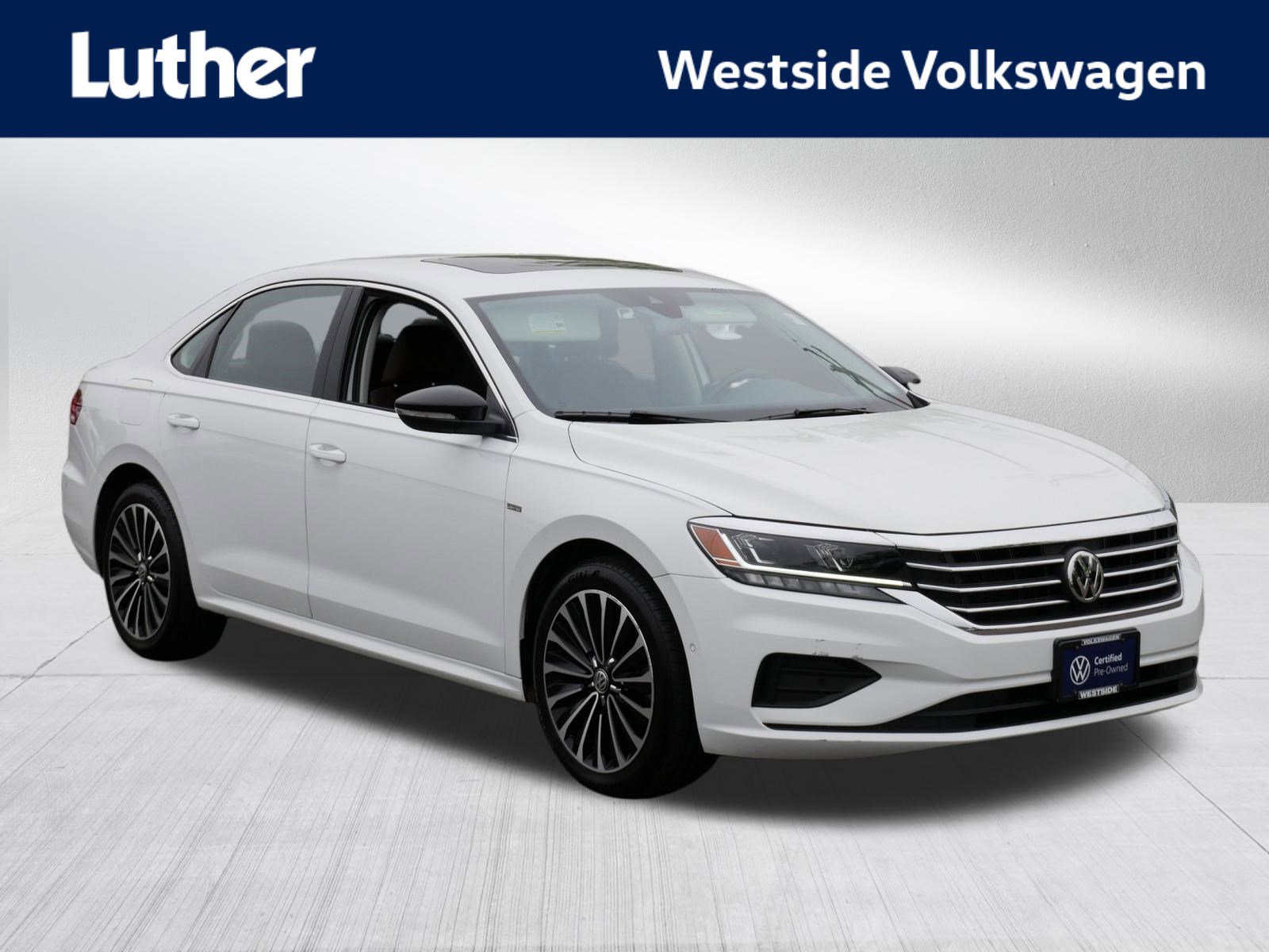 Certified 2022 Volkswagen Passat 2.0T