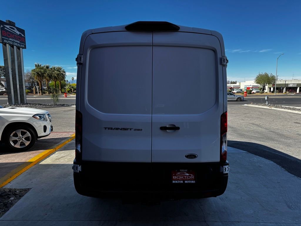 2020 Ford Transit 250 Medium Roof