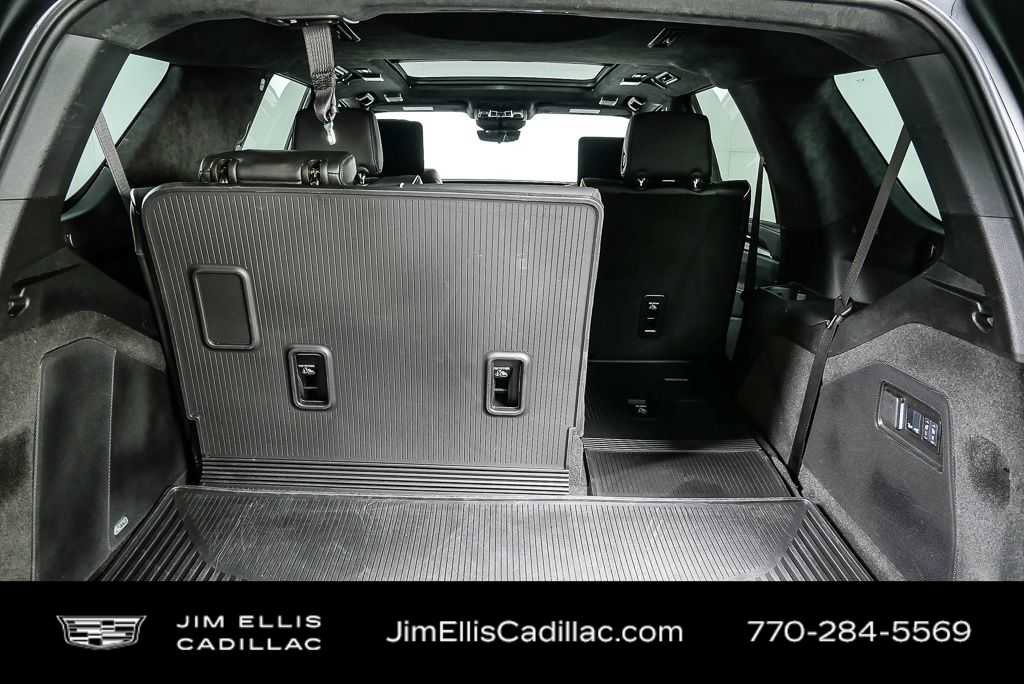 2025 Cadillac Escalade Sport Platinum