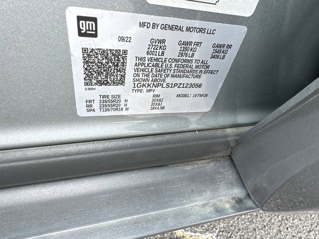 2023 GMC Acadia Denali