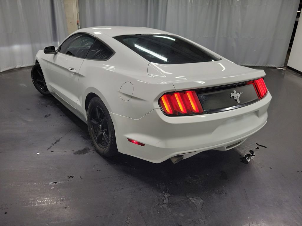 2017 Ford Mustang Coupe