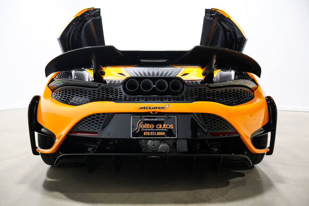 Used 2022 McLaren 765LT photo 83