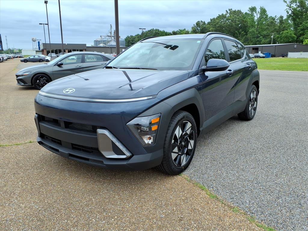 Used 2024 Hyundai Kona SEL w/ Convenience Package