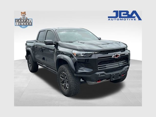 Used 2025 Chevrolet Colorado ZR2 w/ Technology Package