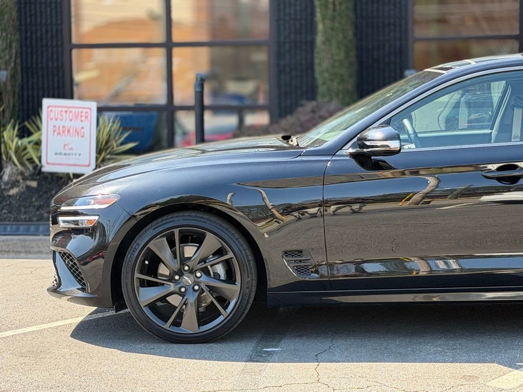 2023 Genesis G70 2.0T