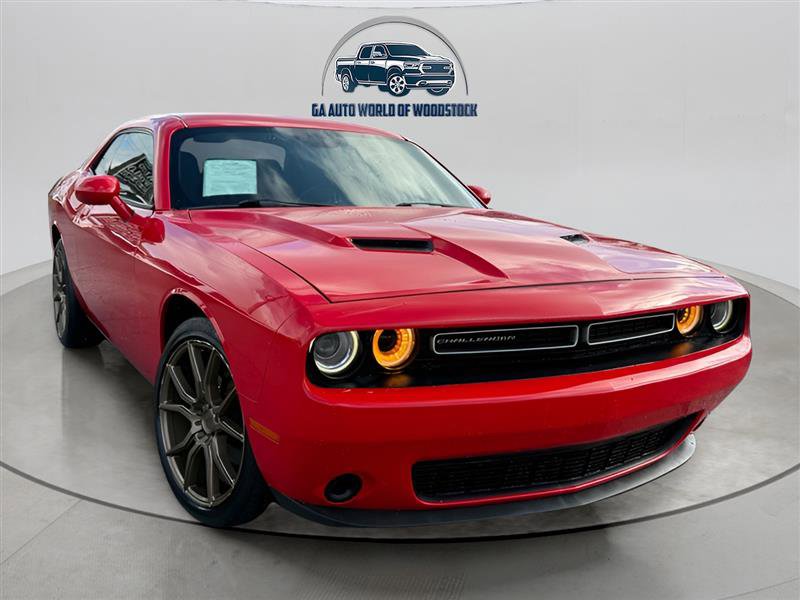 2015 Dodge Challenger SXT