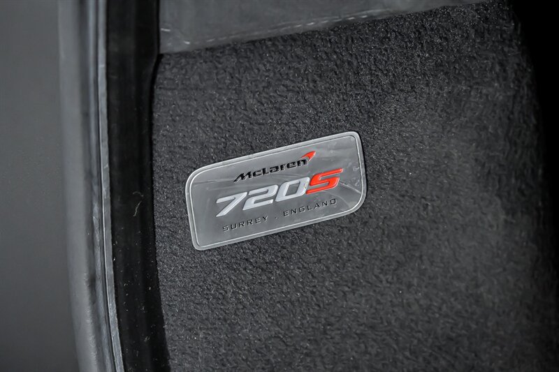 Used 2018 McLaren 720S photo 26