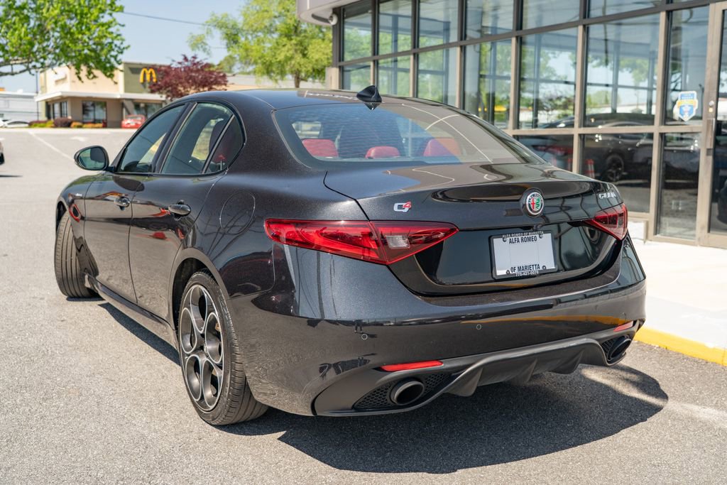 2022 Alfa Romeo Giulia Veloce