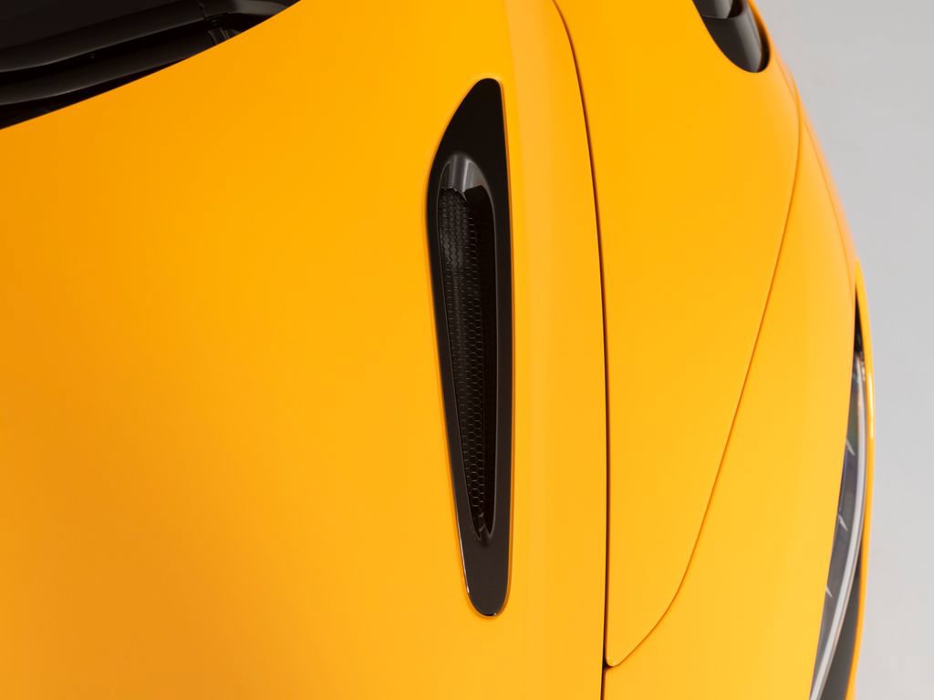Used 2024 McLaren 750S Spider photo 37