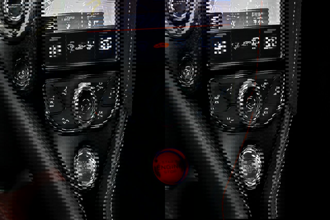 Used 2018 McLaren 720S Performance photo 36