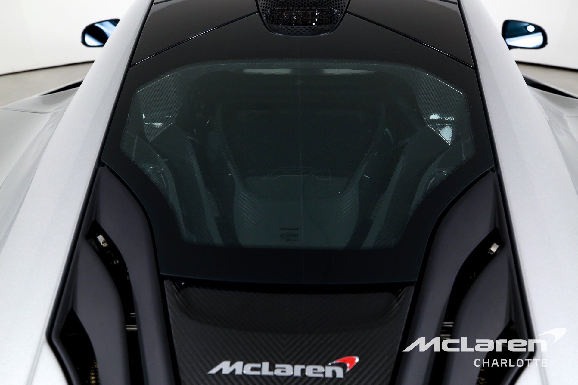 Used 2015 McLaren P1 photo 28