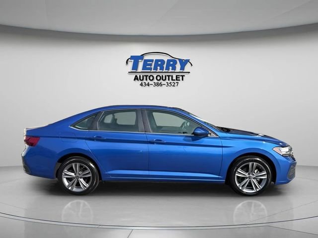 Used 2024 Volkswagen Jetta SE