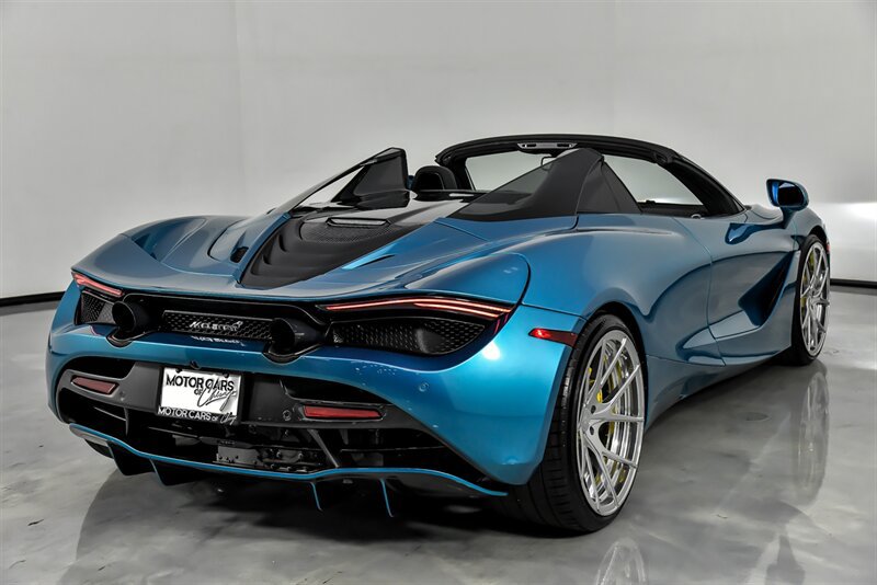 Used 2020 McLaren 720S Spider photo 11