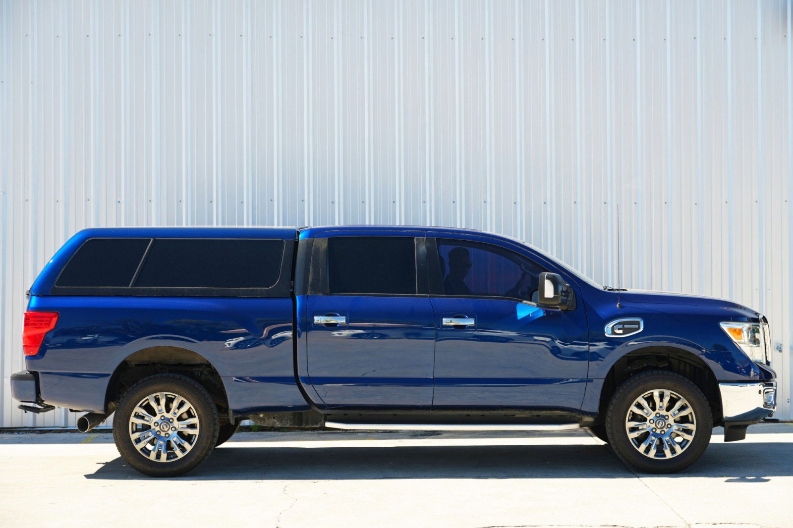 2016 Nissan Titan SL