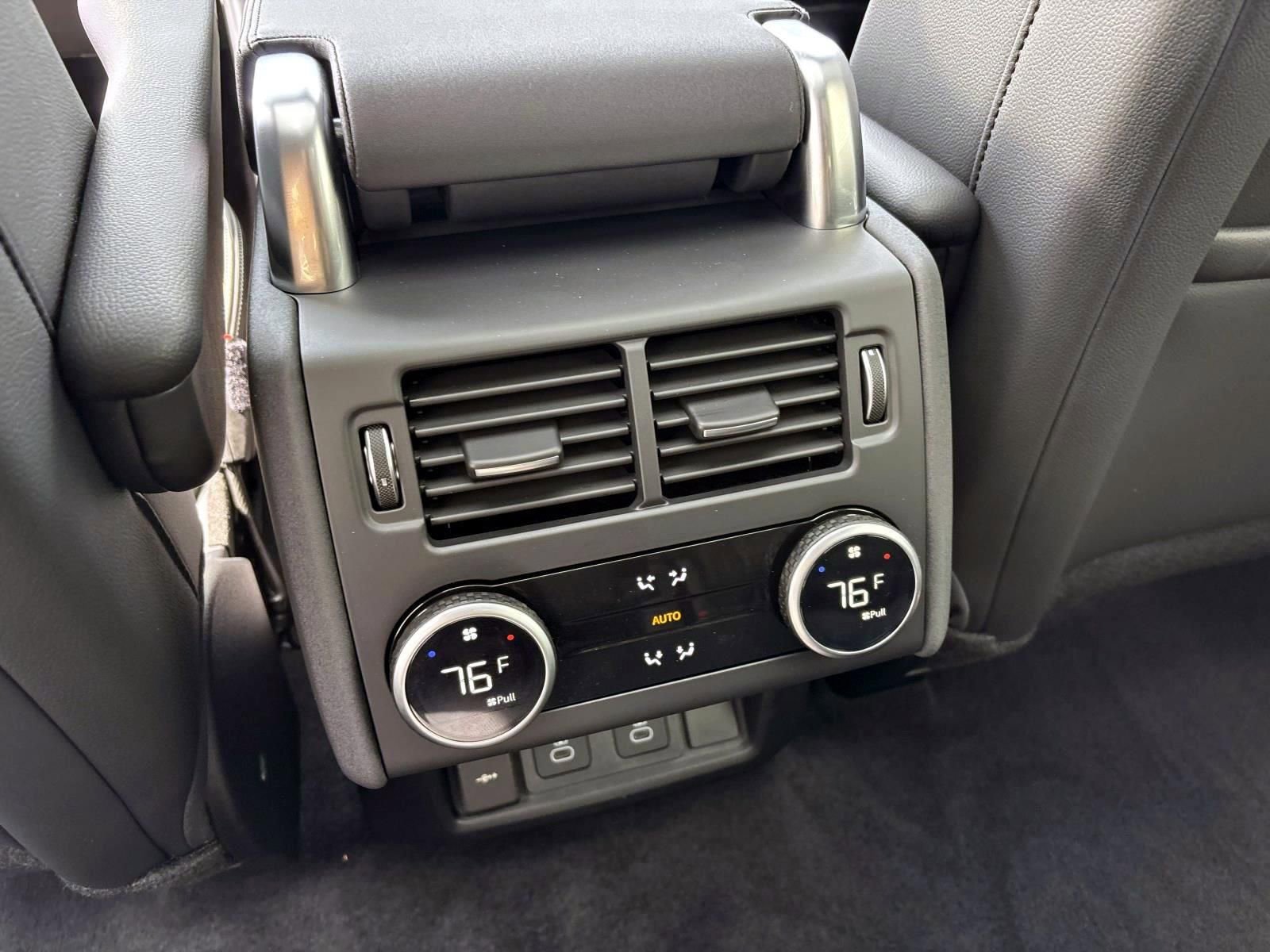 2025 Land Rover Discovery S