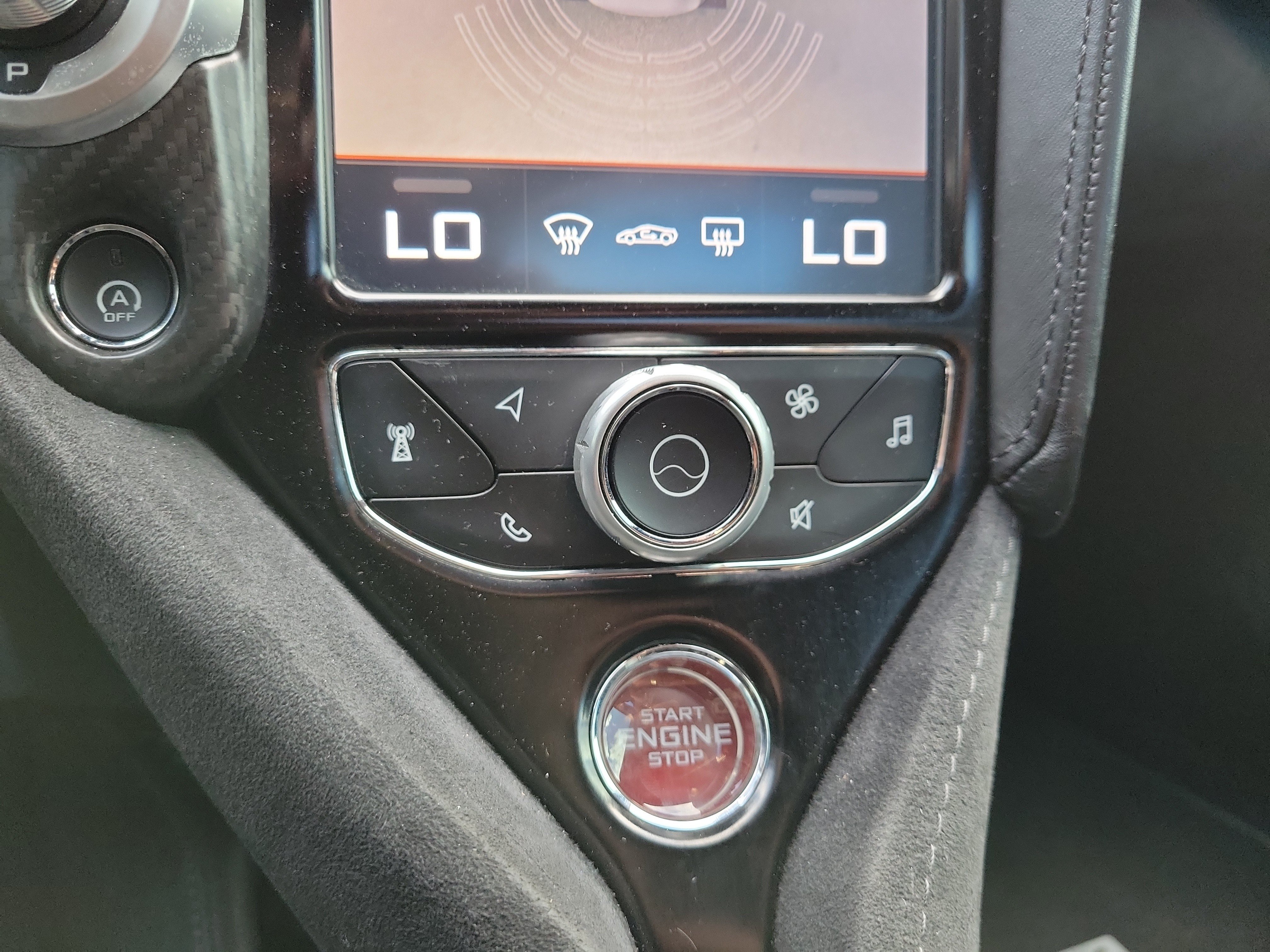 Used 2018 McLaren 720S Luxury photo 25