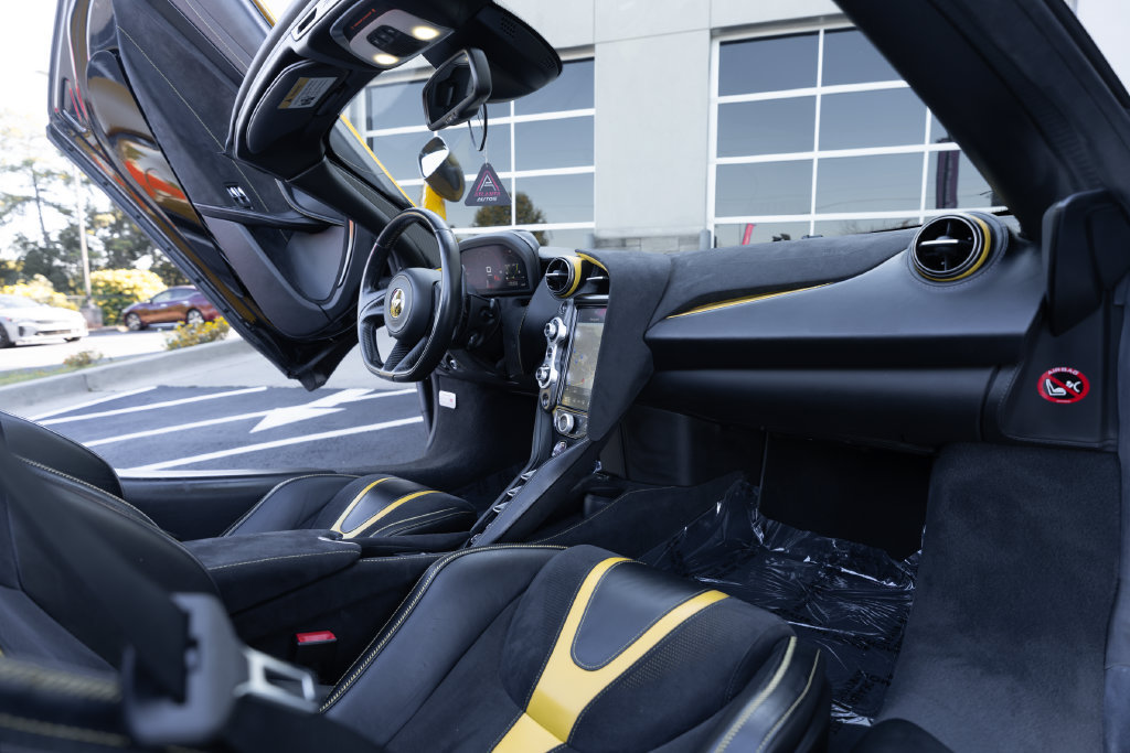Used 2021 McLaren 720S Luxury photo 39